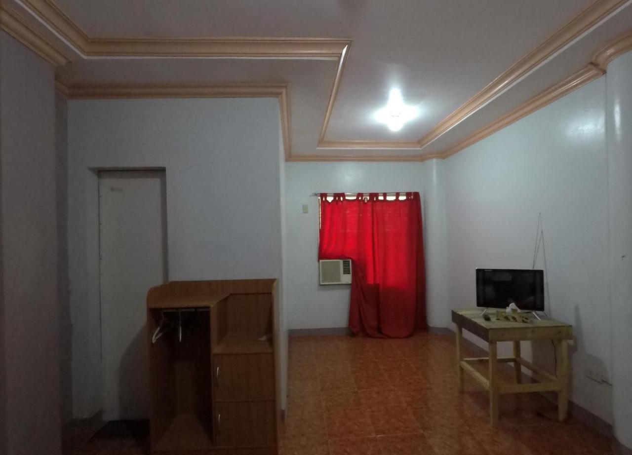 Pe'Re Aristo Guesthouse Mandaue City Exterior photo